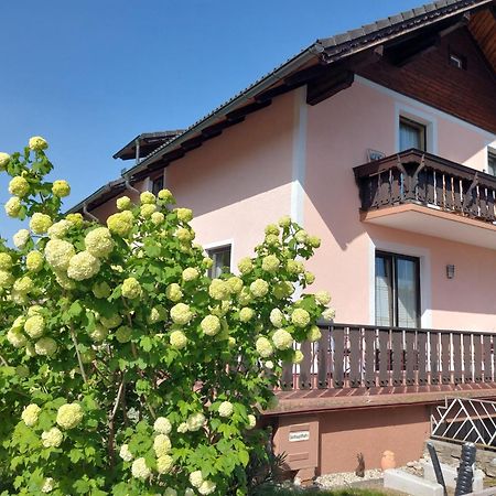 Wohnung Mit Charme In Pinsdorf Exteriör bild