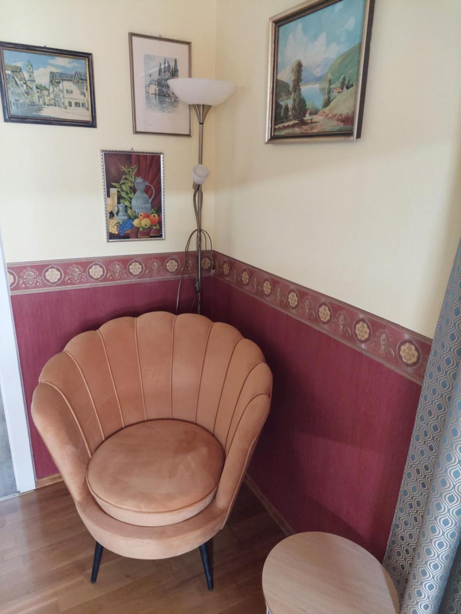 Wohnung Mit Charme In Pinsdorf Exteriör bild