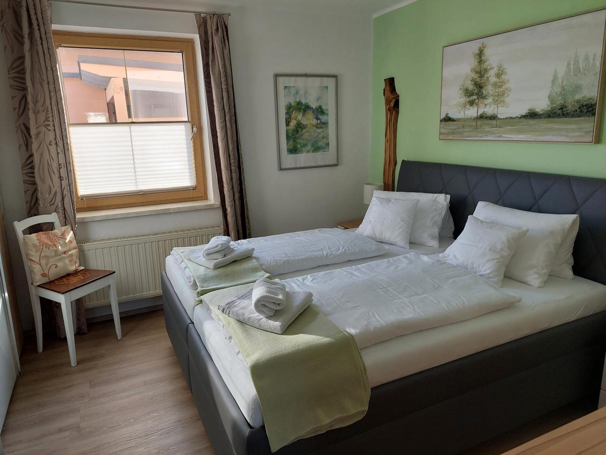 Wohnung Mit Charme In Pinsdorf Exteriör bild